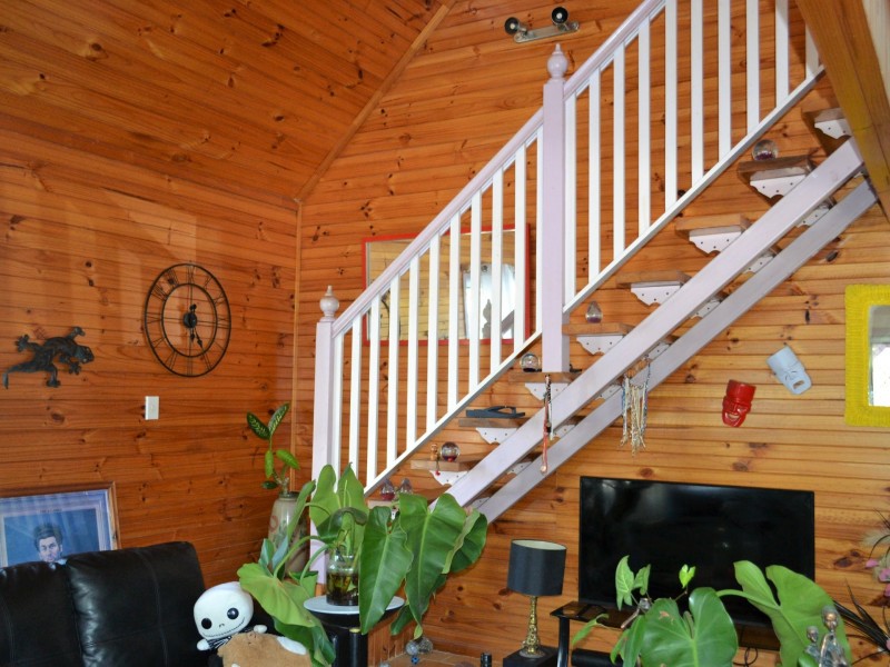 23 Hamilton Parade, Macleay Island QLD 4184