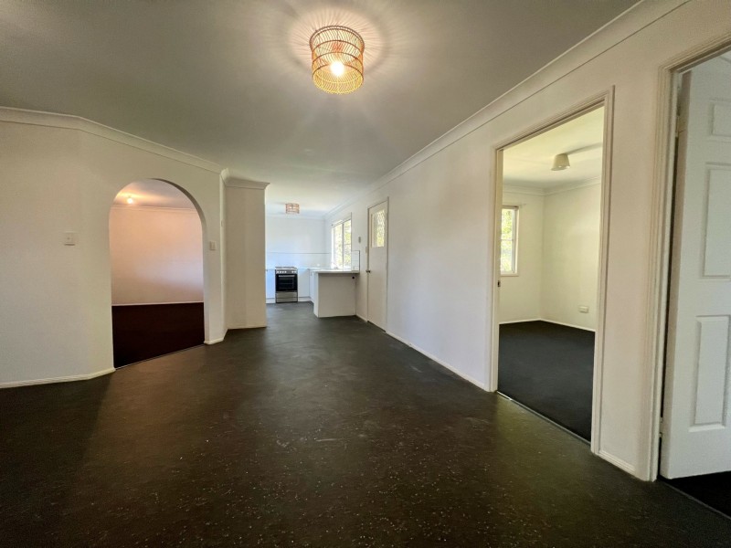 15 Camena Street, Macleay Island QLD 4184