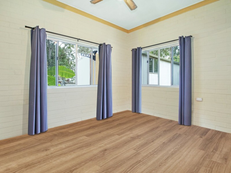 23 Panaroo Street, Macleay Island QLD 4184