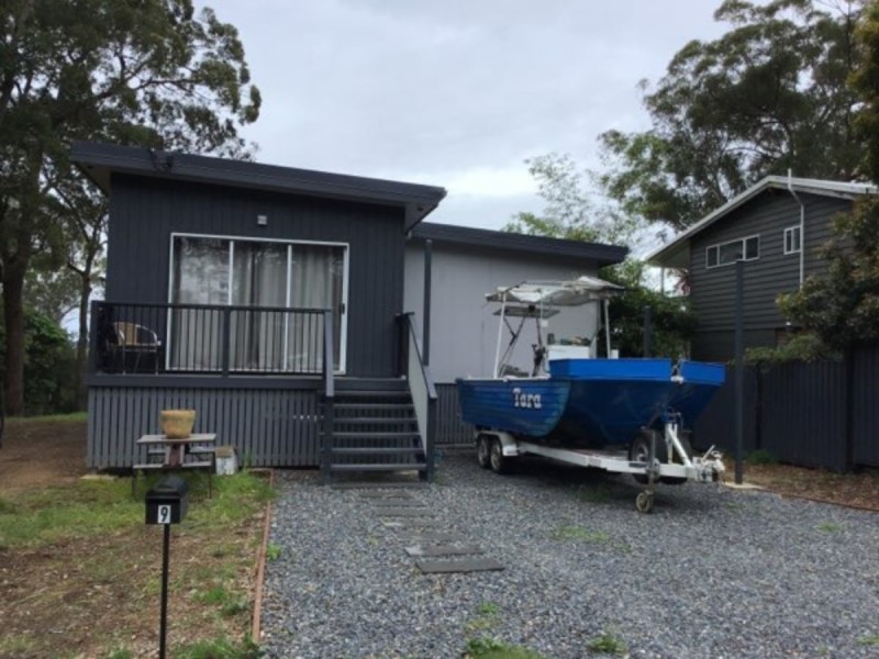 9 Piccaninny Street, Macleay Island QLD 4184