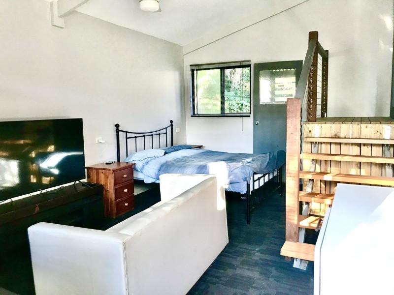 4. Con Street, Macleay Island QLD 4184