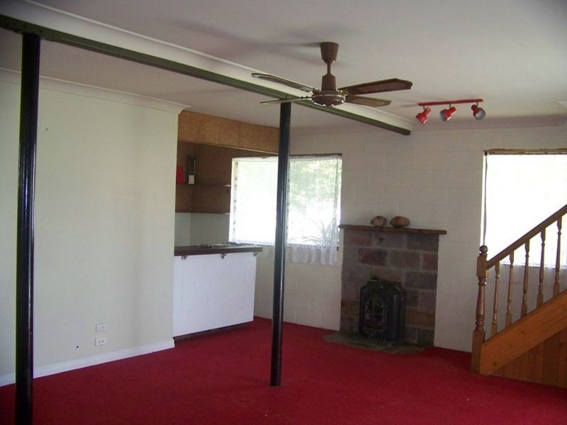 40 Crest Haven, Lamb Island QLD 4184