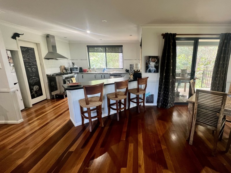 23 George Street, Macleay Island QLD 4184