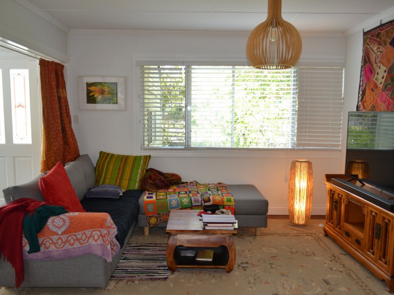 2-4 Panaroo Street, Macleay Island QLD 4184