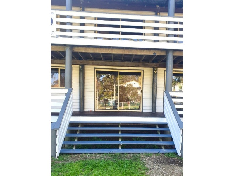 45-49 Crest Haven, Lamb Island QLD 4184