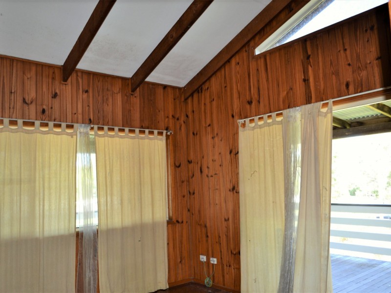 45-49 Crest Haven, Lamb Island QLD 4184