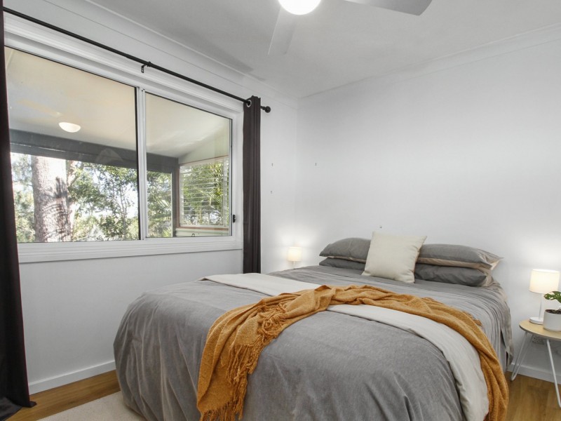 72 Treasure Island Avenue, Karragarra Island QLD 4184