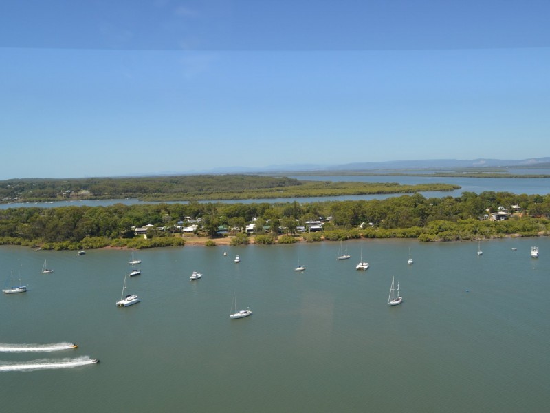 72 Treasure Island Avenue, Karragarra Island QLD 4184