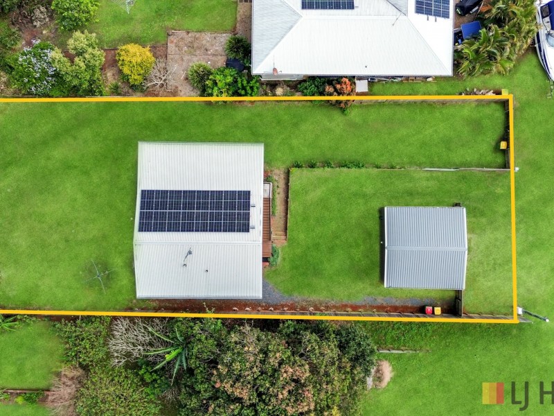 20 Eastbourne Terrace, Macleay Island QLD 4184