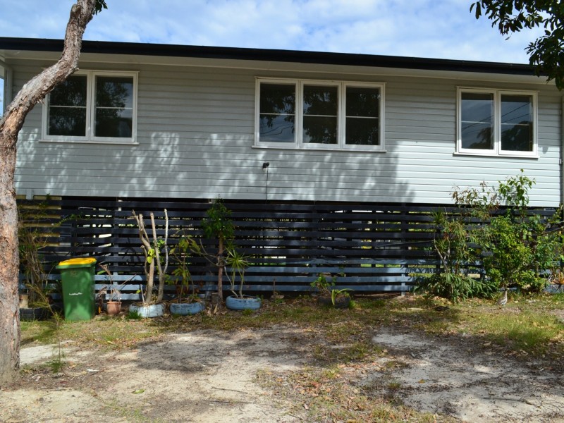 58 Eastbourne Terrace, Macleay Island QLD 4184