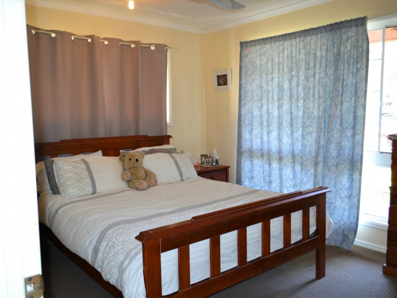 14 Udara Drive, Macleay Island QLD 4184