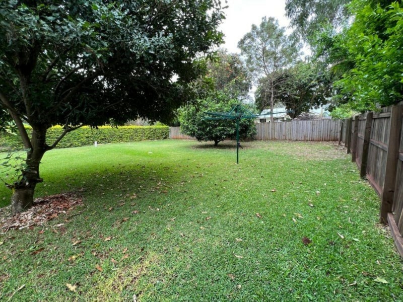 11 McBean Road, Karragarra Island QLD 4184