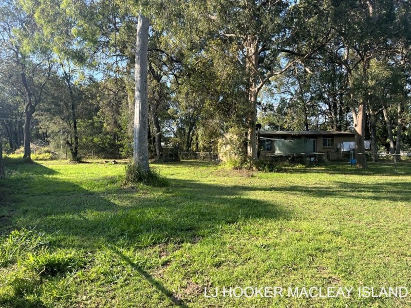 5 Robin Street, Macleay Island QLD 4184