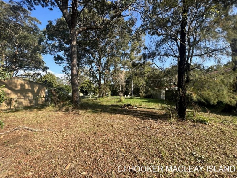 5 Robin Street, Macleay Island QLD 4184