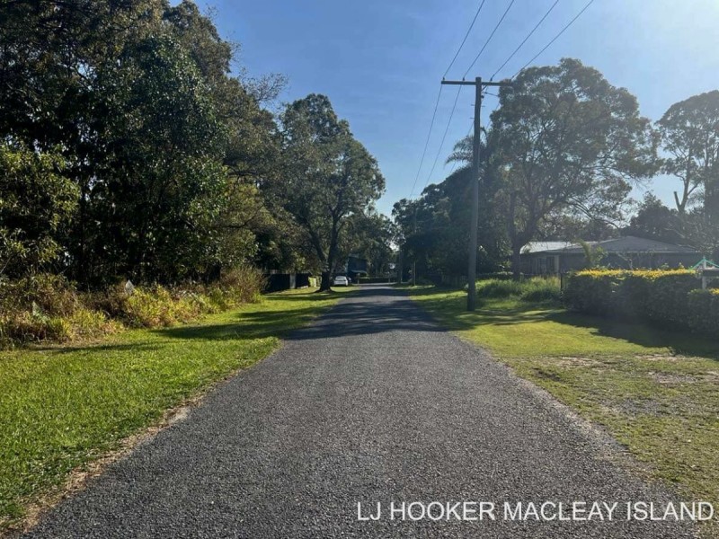 5 Robin Street, Macleay Island QLD 4184