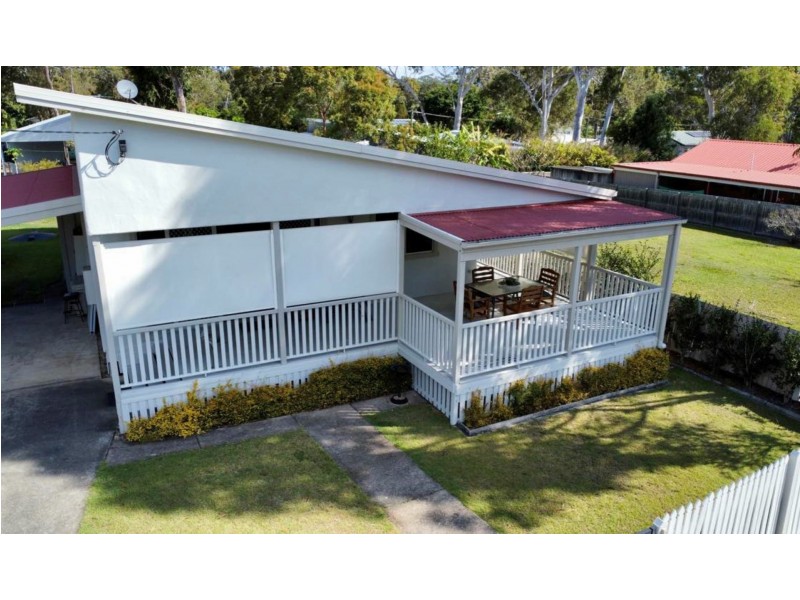 10 Dalpura Street, Macleay Island QLD 4184