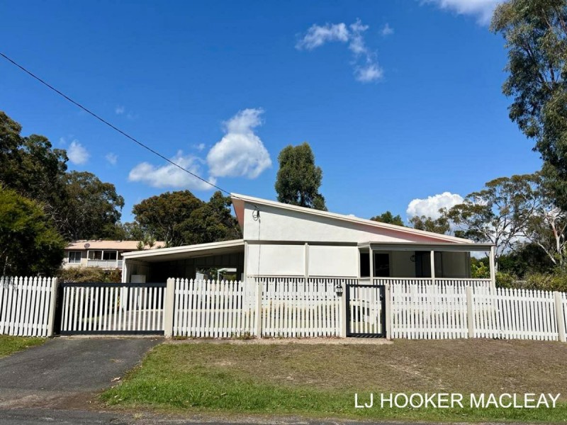 10 Dalpura Street, Macleay Island QLD 4184