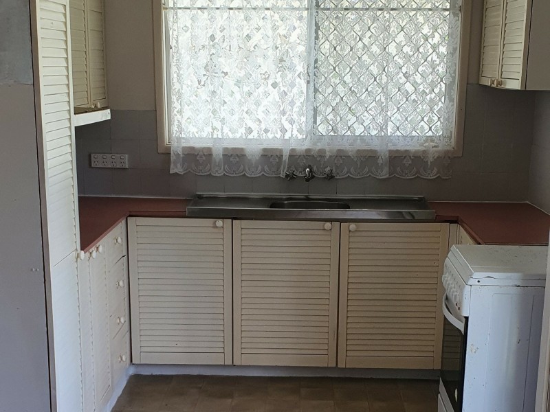 4 Brolga Street, Macleay Island QLD 4184