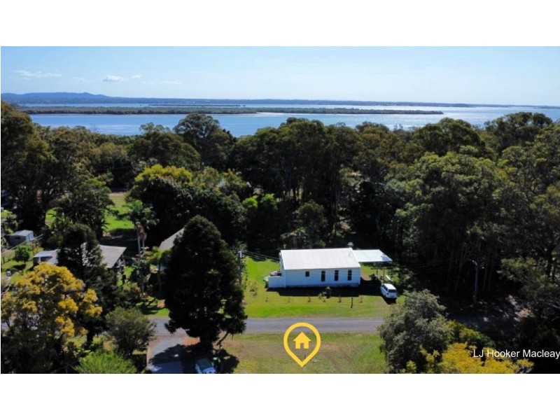 20 Michiko Street, Macleay Island QLD 4184
