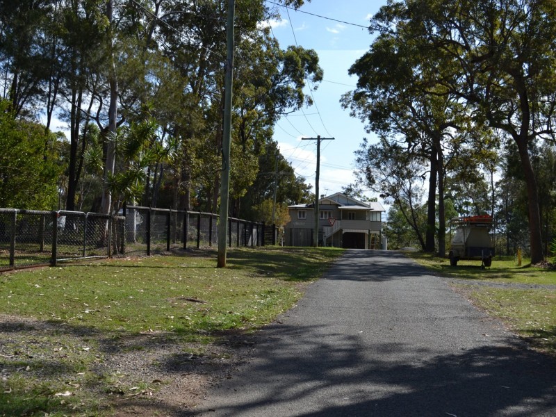 9 Double Bay Street, Macleay Island QLD 4184