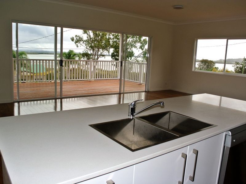 119 Palm Beach Road, Russell Island QLD 4184