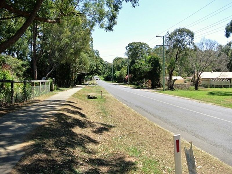 189 High Central Road, Macleay Island QLD 4184