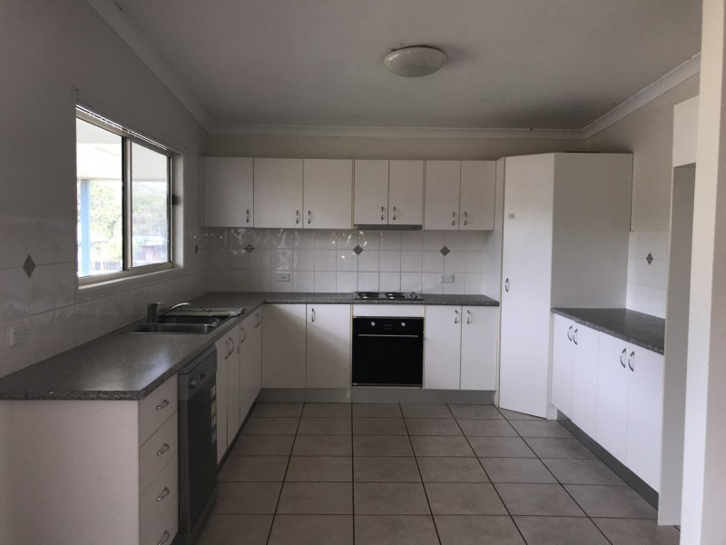 23 Lonicera Street, Macleay Island QLD 4184