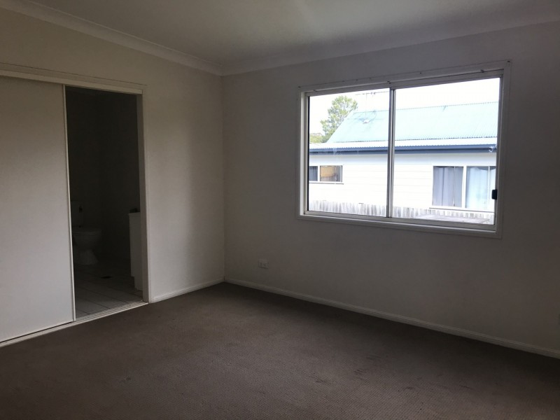 23 Lonicera Street, Macleay Island QLD 4184