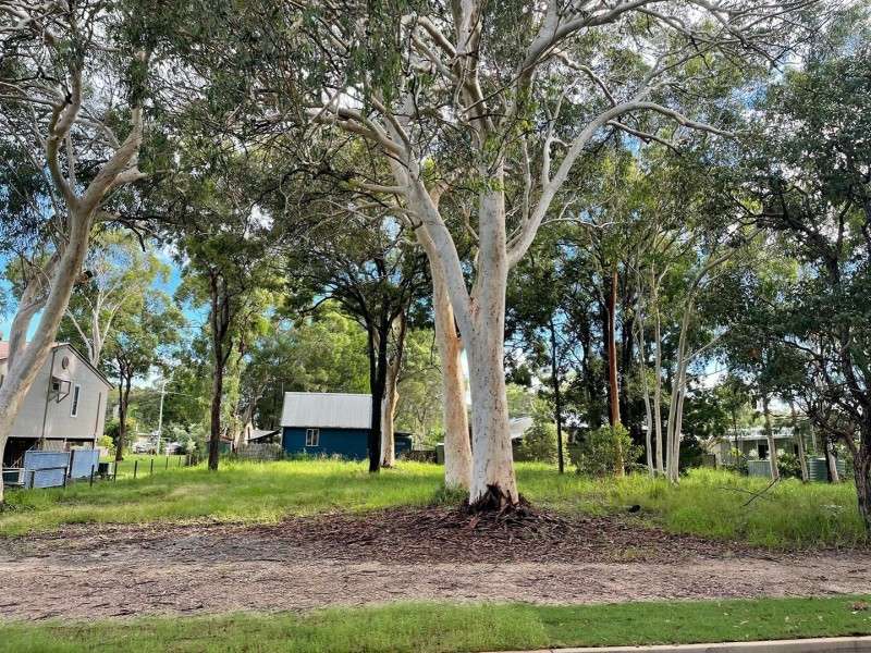 5 Tingara Street, Macleay Island QLD 4184