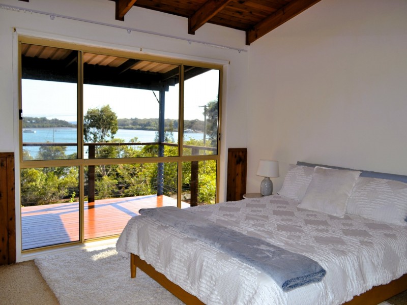 128-130 The Esplanade, Karragarra Island QLD 4184