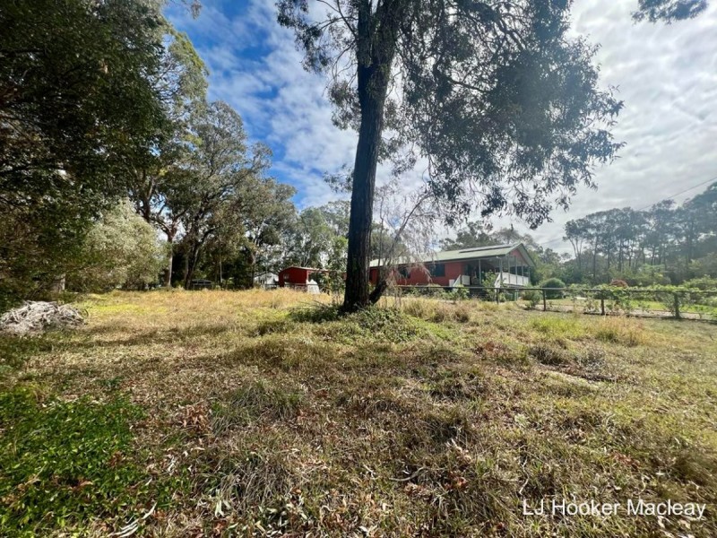 6 Double Bay Street, Macleay Island QLD 4184