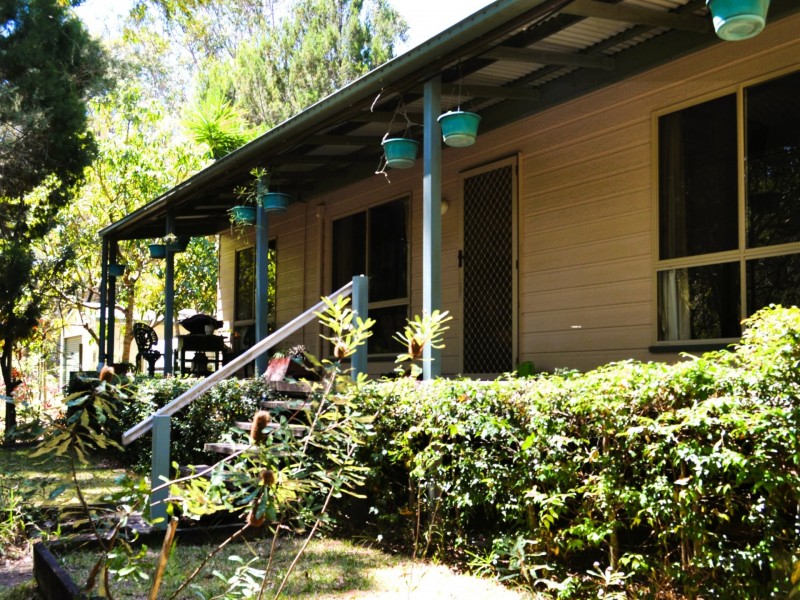 5 Kestrel Street, Macleay Island QLD 4184