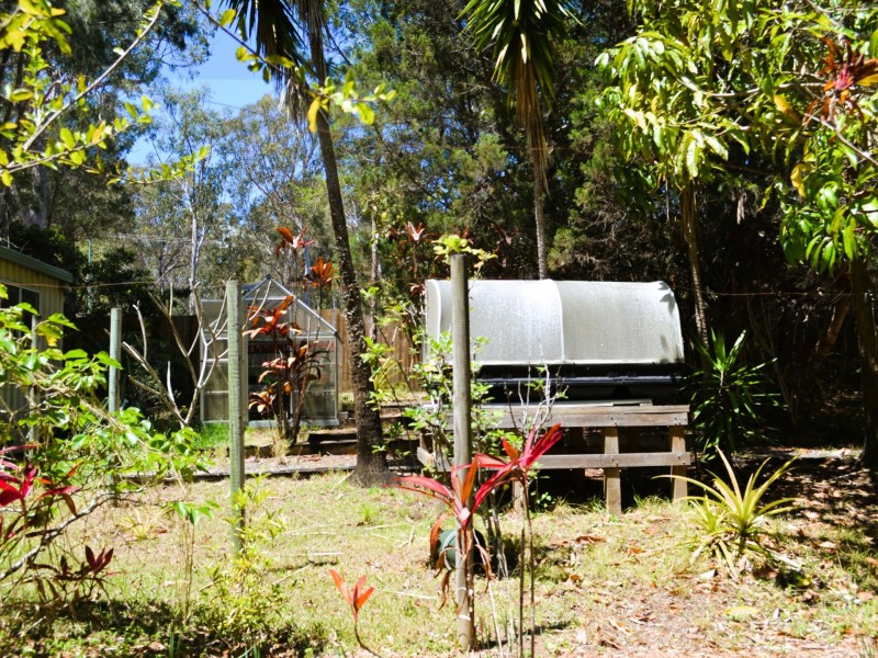 5 Kestrel Street, Macleay Island QLD 4184