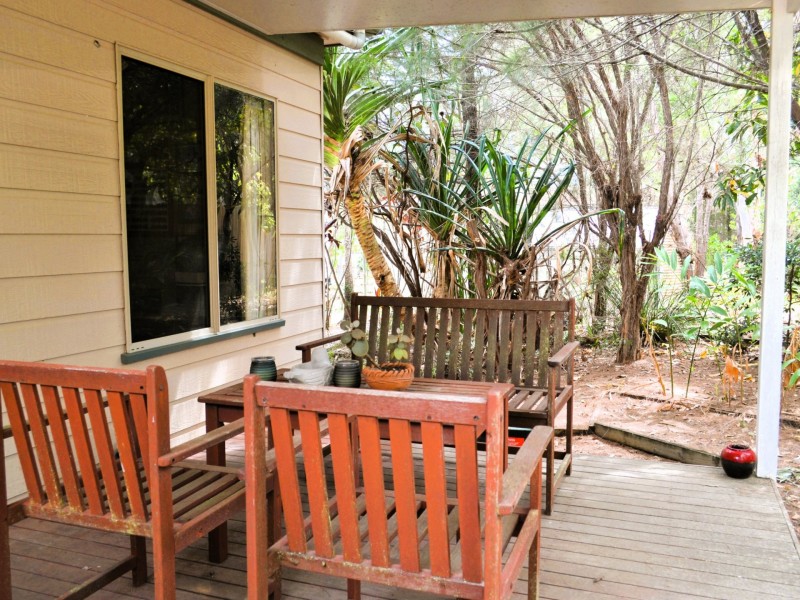 5 Kestrel Street, Macleay Island QLD 4184