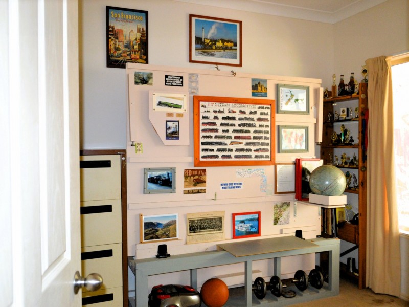 5 Kestrel Street, Macleay Island QLD 4184