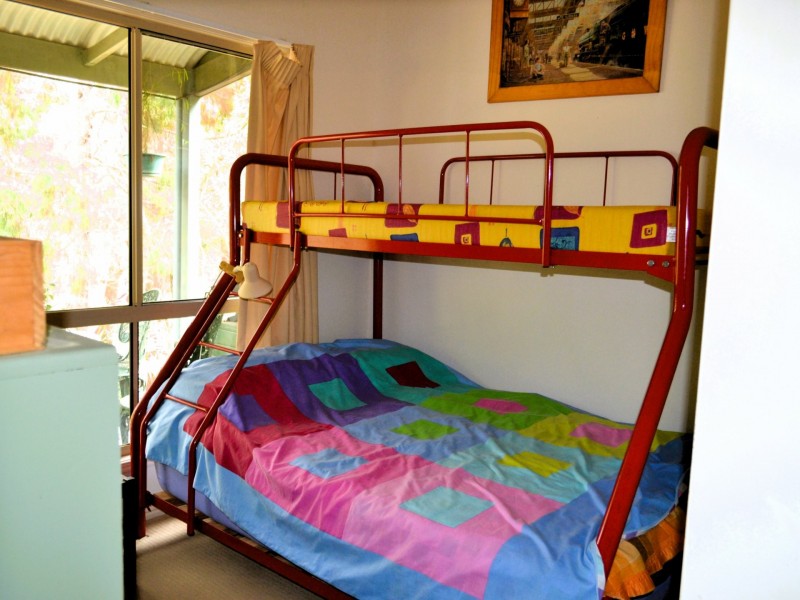 5 Kestrel Street, Macleay Island QLD 4184