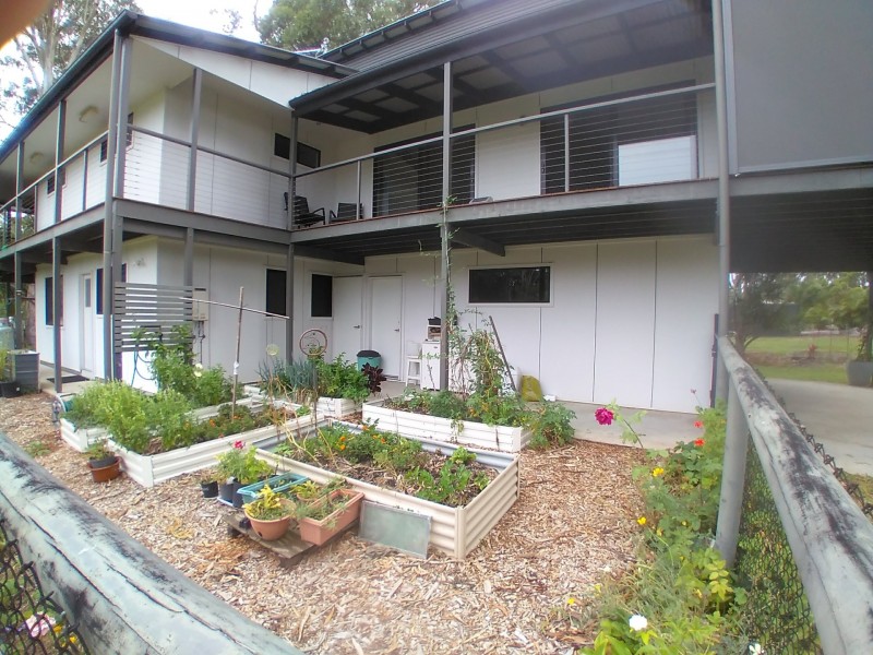 76 Coondooroopa Drive, Macleay Island QLD 4184