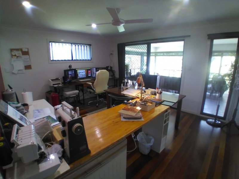 76 Coondooroopa Drive, Macleay Island QLD 4184