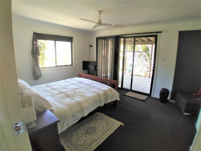 76 Coondooroopa Drive, Macleay Island QLD 4184