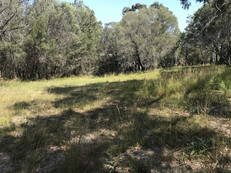 52 Scotts Road, Macleay Island QLD 4184