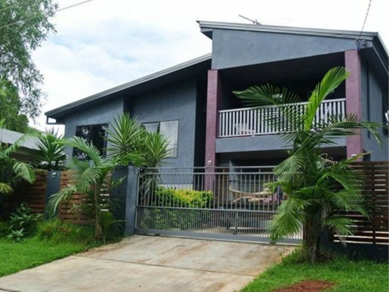 18 Waterside Drive, Macleay Island QLD 4184