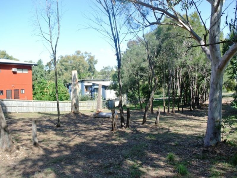 28 Warama Street, Macleay Island QLD 4184