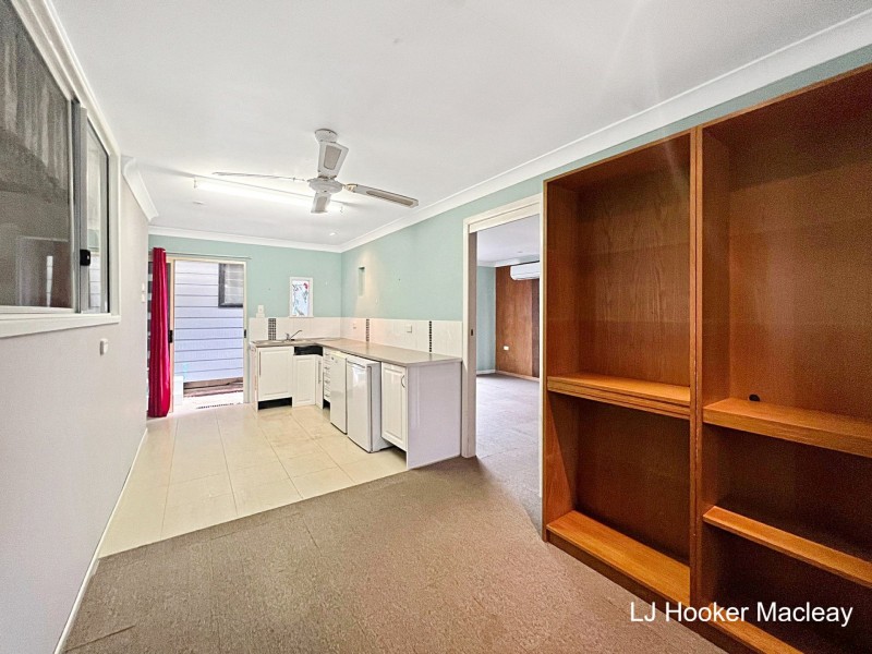 6 Blue Waters Crescent, Macleay Island QLD 4184