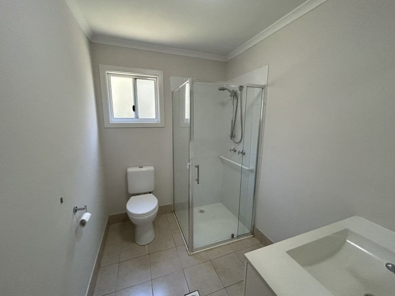 5 Michael Street, Macleay Island QLD 4184