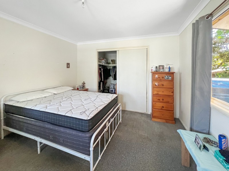 17 Cooee Crescent, Macleay Island QLD 4184