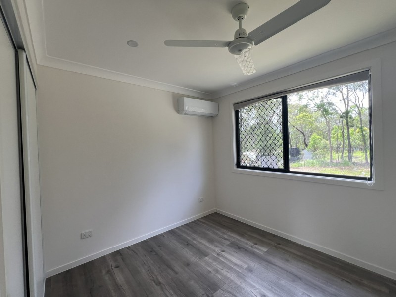 6 Heath St, Macleay Island QLD 4184