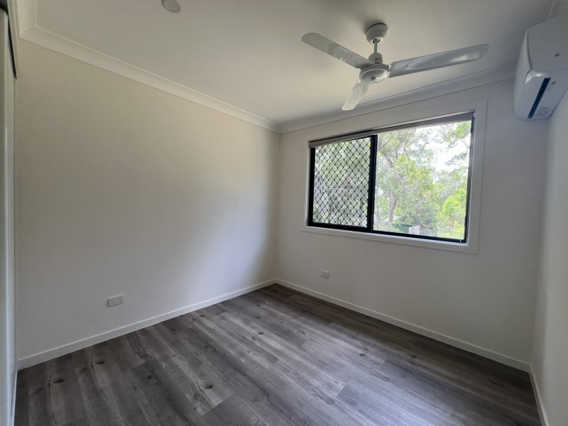6 Heath St, Macleay Island QLD 4184