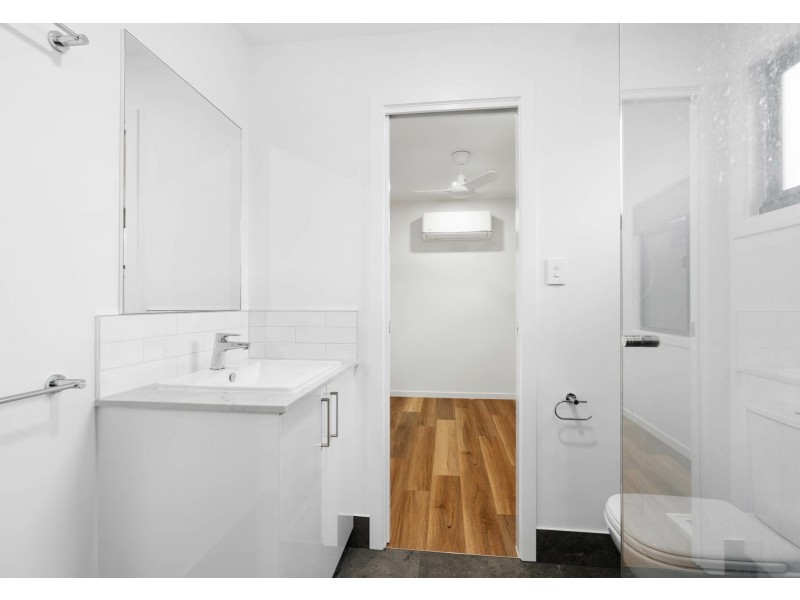12 Morwong, Macleay Island QLD 4184