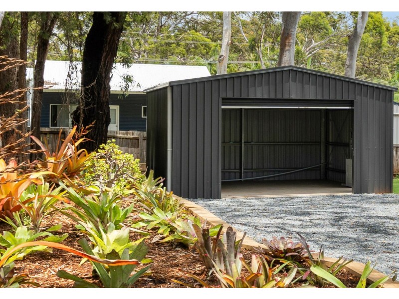 12 Morwong, Macleay Island QLD 4184