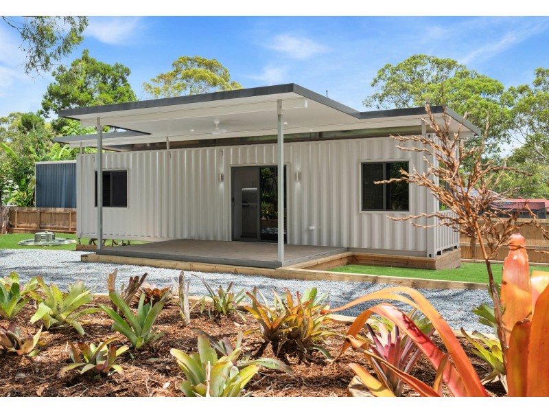 12 Morwong, Macleay Island QLD 4184